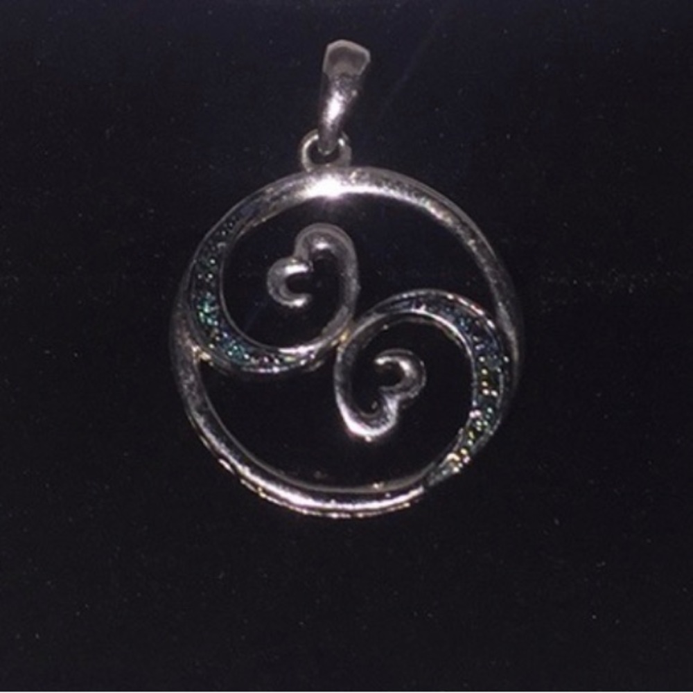 Kay Jewelers Jane Seymour Open Hearts Diamond Pendant The Wave 🌊 - Picture 2 of 9